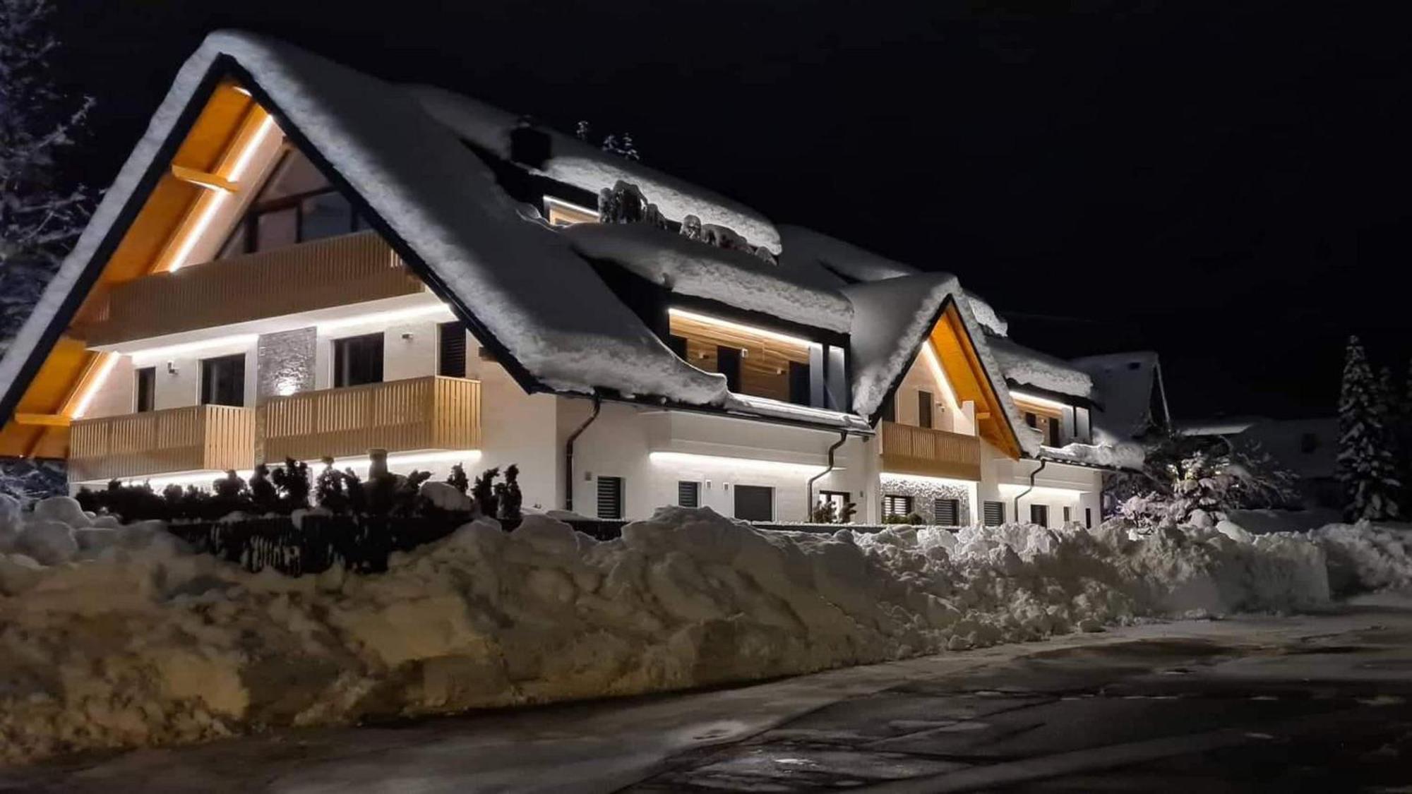Vila Mojca Apartments Jasna & Jelka Kranjska Gora Eksteriør billede