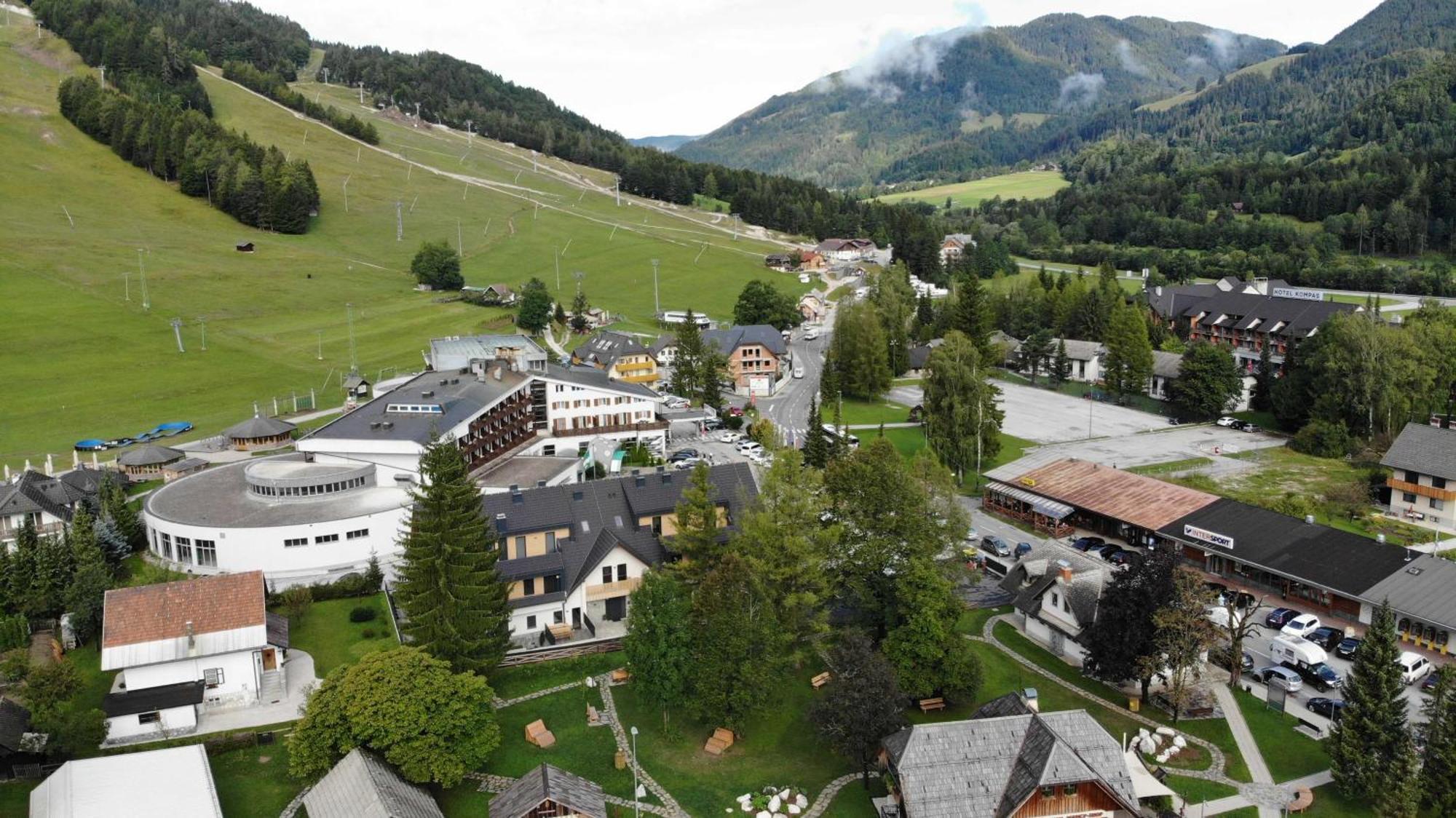 Vila Mojca Apartments Jasna & Jelka Kranjska Gora Eksteriør billede